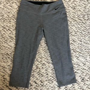 Nike Crop Tights